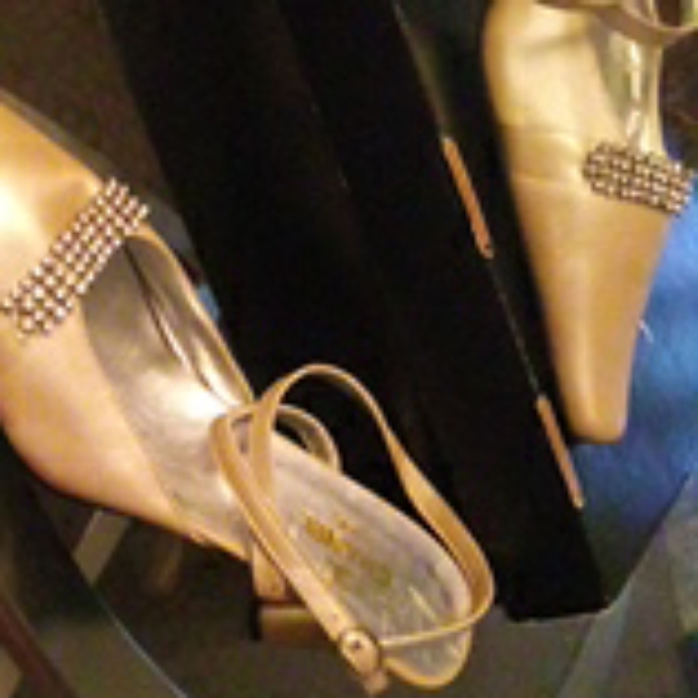Shoes - Picture 2 of 3